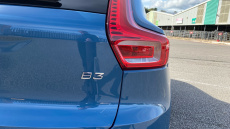 Volvo XC40 2.0 B3P Plus Dark 5dr Auto Petrol Estate